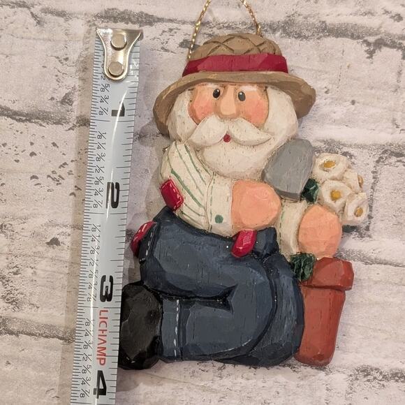 Eddie Walker GARDENER SANTA Ornament Flowers Christmas Midwest Cannon Falls - Picture 5 of 5